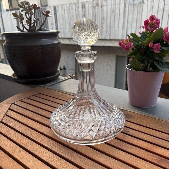 Vintage Clear Crystal Glass Decanter With Diamond Cut Design & Stopper - Picture 1 of 4